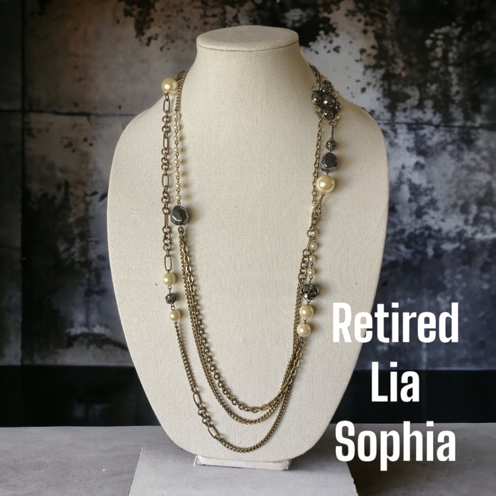 Lia Sophia "Classique” Antique Gold w/Faux Pearls & Stones Necklace